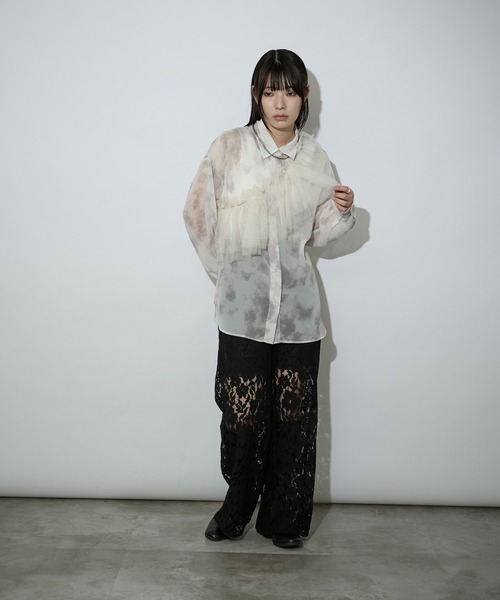 Ellno de Mavie(エルノデメヴィ)の「マルチウェイチュールツキシアーシャツ(シャツ/ブラウス・レディース・ブルー系その他/ブラック/アイボリー・FREE)」の17枚目の写真