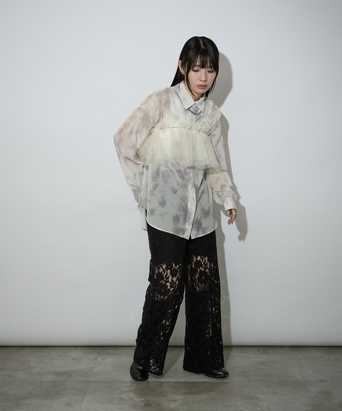 Ellno de Mavie(エルノデメヴィ)の「マルチウェイチュールツキシアーシャツ(シャツ/ブラウス・レディース・ブルー系その他/ブラック/アイボリー・FREE)」の7枚目の写真