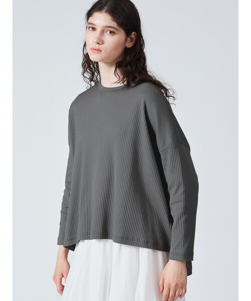 mizuiroind（ミズイロインド）の「mizuiro ind クルーネックワイドT（Tシャツ/カットソー・レディース・ブラック/グレー/オフホワイト/ブラウン/ネイビー・FREE）」の6枚目の写真