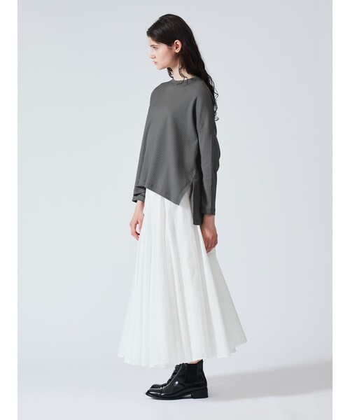 mizuiroind（ミズイロインド）の「mizuiro ind クルーネックワイドT（Tシャツ/カットソー・レディース・ブラック/グレー/オフホワイト/ブラウン/ネイビー・FREE）」の22枚目の写真