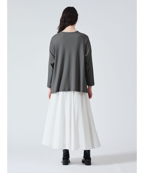 mizuiroind（ミズイロインド）の「mizuiro ind クルーネックワイドT（Tシャツ/カットソー・レディース・ブラック/グレー/オフホワイト/ブラウン/ネイビー・FREE）」の21枚目の写真