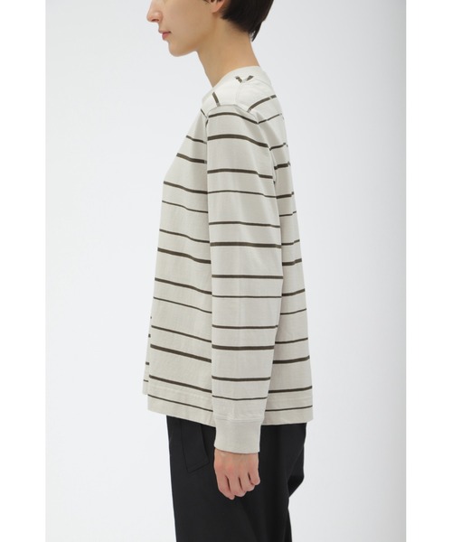 MHL.（エムエイチエル）の「SHADOW STRIPE JERSEY（Tシャツ/カットソー・レディース・オフホワイト/チャコール・2）」の8枚目の写真