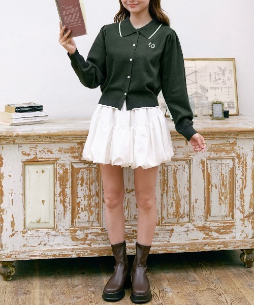 INTER FACTORY（インターファクトリー）の「ゆづき / ライン配色ポロニットカーディガン　made in INTER FACTORY（カーディガン/ボレロ・レディース・グリーン/ピンク/ネイビー・FREE）」の16枚目の写真