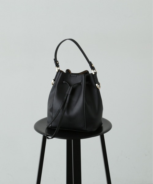 N.(N. Natural Beauty Basic)(エヌエヌナチュラルビューティーベーシック)の「◆巾着2wayショルダーバッグ(ショルダーバッグ・レディース・オフホワイト/ブラック/グレイッシュベージュ・フリ-)」の18枚目の写真