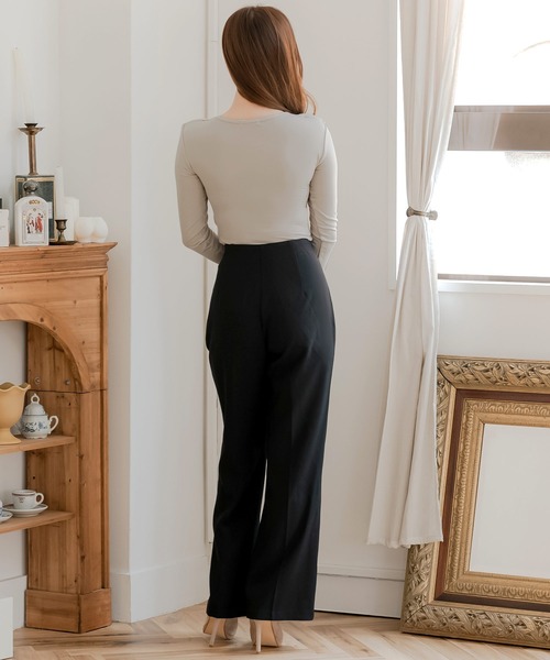 Julia Boutique(ジュリアブティック)の「美脚フレアパンツ(その他パンツ・レディース・ブラック/アイボリー・S/M/L)」の8枚目の写真