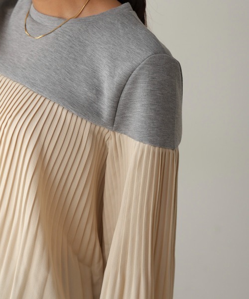 Bou Jeloud（ブージュルード）の「プリーツ切替トップス（Tシャツ/カットソー・レディース・A/ブラック/グレー・FREE）」の11枚目の写真