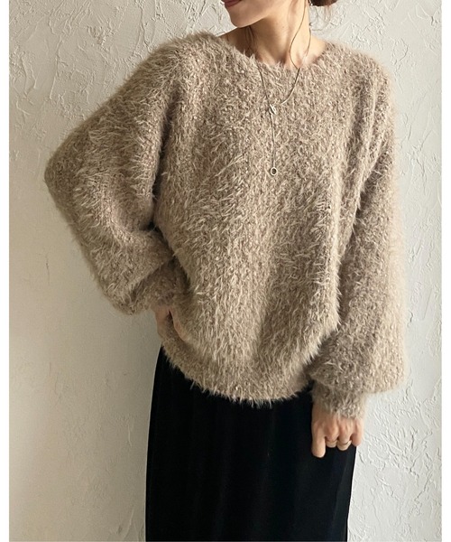 She's Closet（シーズクローゼット）の「ボリュームスリーブミドル丈ミックスカラーざっくりシャギーニット（ニット/セーター・レディース・チャコールグレー/アイボリー/グレイッシュベージュ・FREE）」の4枚目の写真