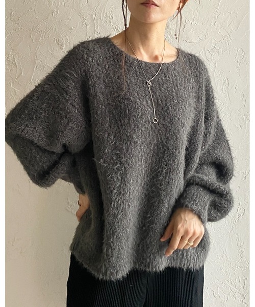 She's Closet（シーズクローゼット）の「ボリュームスリーブミドル丈ミックスカラーざっくりシャギーニット（ニット/セーター・レディース・チャコールグレー/アイボリー/グレイッシュベージュ・FREE）」の6枚目の写真