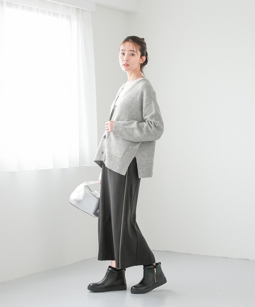 セール】フワフワHug meラメVネックカーディガン/133049