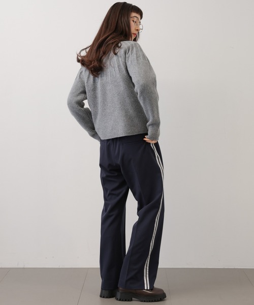 saloon（サルーン）の「SALOON(サルーン)/ライントラウザーパンツ【手洗い可】（スラックス・レディース・グレー/ベージュ/ネイビー・MEDIUM/SMALL）」の7枚目の写真