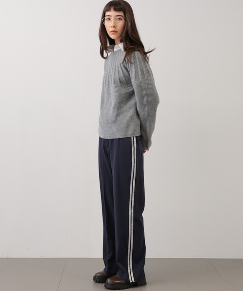 saloon（サルーン）の「SALOON(サルーン)/ライントラウザーパンツ【手洗い可】（スラックス・レディース・グレー/ベージュ/ネイビー・MEDIUM/SMALL）」の8枚目の写真