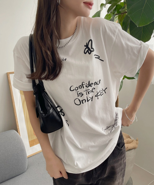 Ada.（エイダ）の「落書き プリント 半袖Ｔシャツ（Tシャツ/カットソー・レディース・ホワイト/オートミール・FREE）」の9枚目の写真