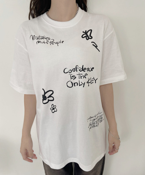 Ada.（エイダ）の「落書き プリント 半袖Ｔシャツ（Tシャツ/カットソー・レディース・ホワイト/オートミール・FREE）」の16枚目の写真