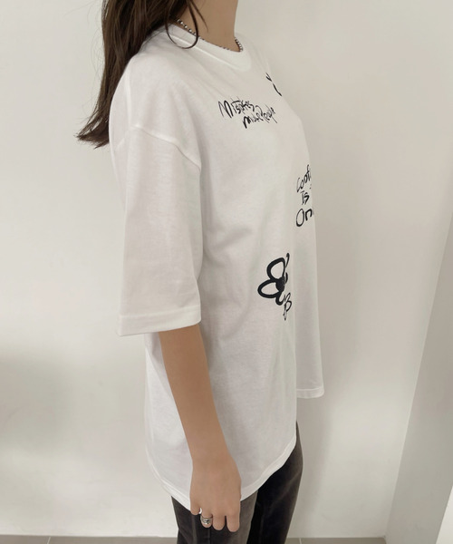 Ada.（エイダ）の「落書き プリント 半袖Ｔシャツ（Tシャツ/カットソー・レディース・ホワイト/オートミール・FREE）」の17枚目の写真