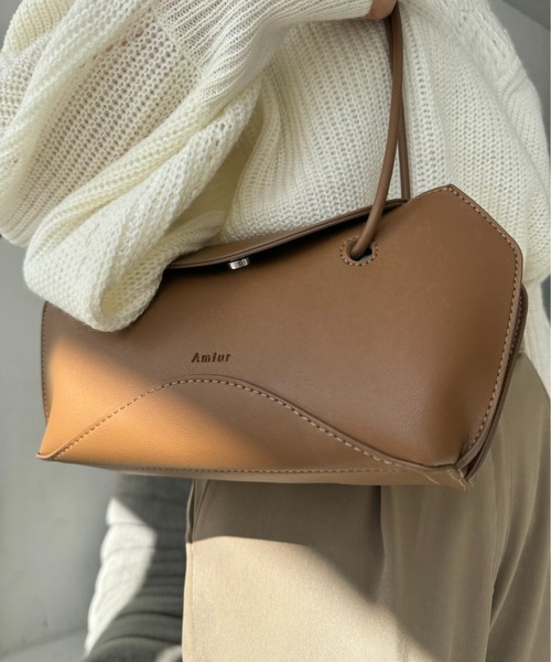Amiur（エミレ）の「flap landscape bag / フラップ