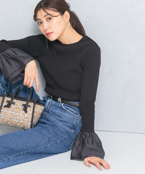 URBAN RESEARCH ROSSO WOMEN(アーバンリサーチ ロッソ)の「フレアスリーブドッキングプルオーバー(Tシャツ/カットソー・レディース・グレー/ブラック・FREE)」の5枚目の写真