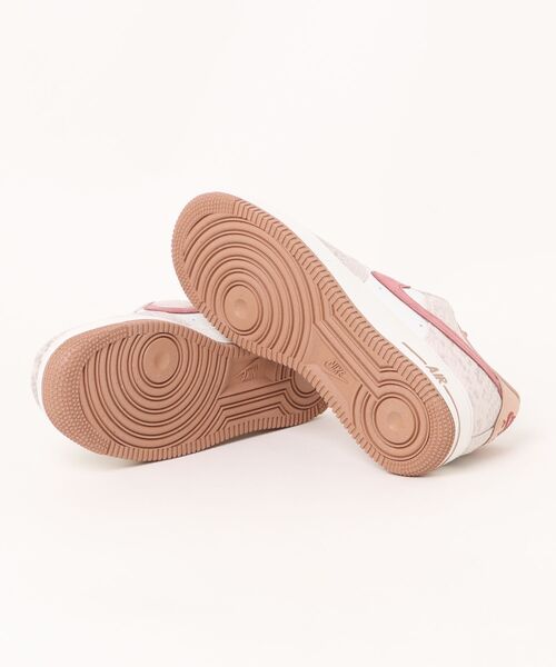 ☀プー☀ セール】NIKE ナイキ AIR FORCE 1 '07 LV8 エア フォース 1 '07