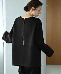 STYLE DELI（スタイルデリ）の「【BLK001】背面ファスナー付きプルオーバー（スウェット）」