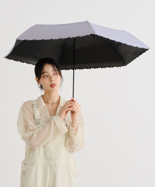Wpc.(ダブリュピーシー)の「【公式限定アイテム】遮光 ベーシックパラソル ミニ 日傘 晴雨兼用 折りたたみ Wpc.(折りたたみ傘・レディース・ブラック/ピンク/ブルーグレー/ベージュ/オフホワイト/グレー・FREE)」の5枚目の写真