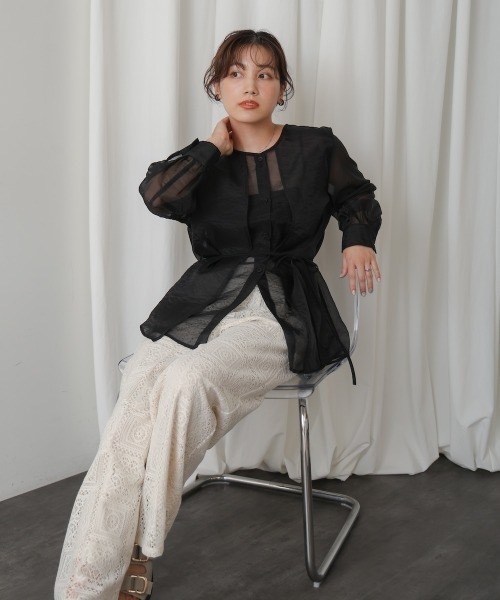 Bou Jeloud（ブージュルード）の「オーガンジーシアーレイヤードブラウス（シャツ/ブラウス・レディース・ブラック/ブラウン/ベージュ・38）」の17枚目の写真