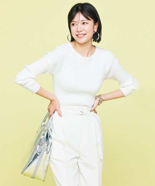 UNFILO（アンフィーロ）の「イージーチノ ベルト付きパンツ（その他パンツ・レディース・ベージュ系/ホワイト系/ブラック系・MEDIUM/SMALL/X-SMALL/LARGE）」の18枚目の写真