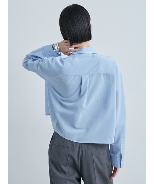 MIESROHE（ミースロエ）の「シアークロップドシャツ（シャツ/ブラウス・レディース・ホワイト/ライトベージュ/ライトブルー・FREE）」の19枚目の写真