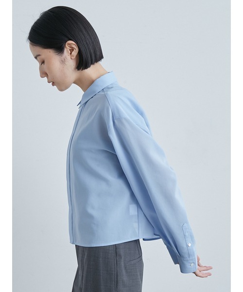 MIESROHE（ミースロエ）の「シアークロップドシャツ（シャツ/ブラウス・レディース・ホワイト/ライトベージュ/ライトブルー・FREE）」の21枚目の写真