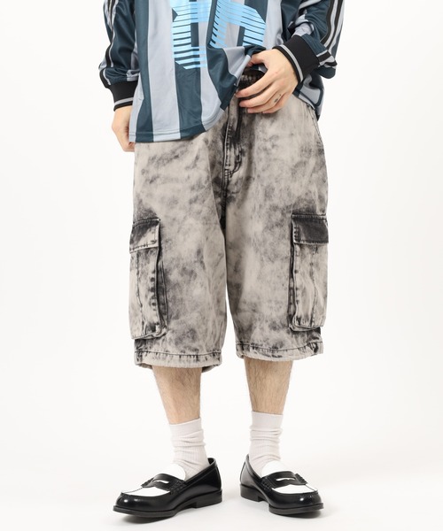 Jungle Storm(ジャングルストーム)の「Hard Chemical Blue Cargo Shorts / ハードケミカルブルーチ加工カーゴショーツ unisex(カーゴパンツ・メンズ・サックスブルー/グレー・M/L)」の2枚目の写真