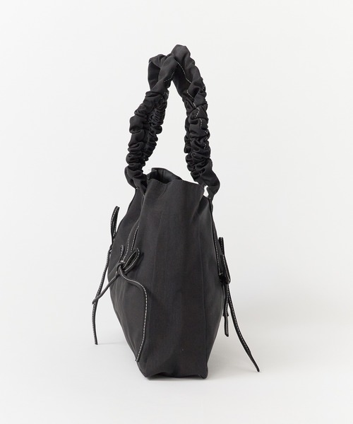 ROOPTOKYO（ループトウキョウ）の「ギャザーハンドル リボンスクエアトートバッグ（トートバッグ・レディース・ピンク/アイボリー/ブラック/チャコールグレー・FREE）」の13枚目の写真