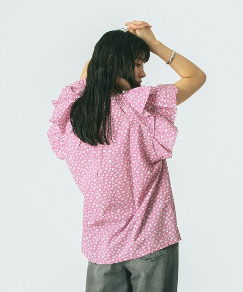 ROSE BUD(ローズバッド)の「【WEB・一部店舗限定】SUCKER FRILL BLOUSE(シャツ/ブラウス・レディース・グレー/ピンク/グリーン・ONE SIZE)」の12枚目の写真