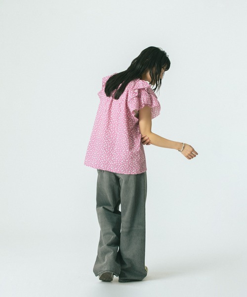 ROSE BUD(ローズバッド)の「【WEB・一部店舗限定】SUCKER FRILL BLOUSE(シャツ/ブラウス・レディース・グレー/ピンク/グリーン・ONE SIZE)」の19枚目の写真
