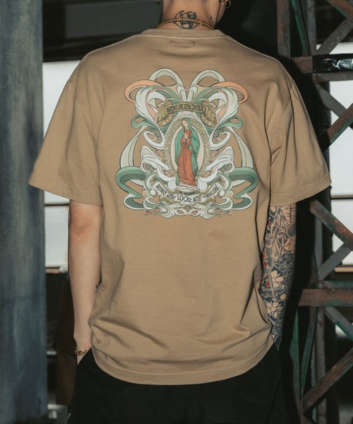 Subciety(サブサエティ)の「Nouveau TEE(Tシャツ/カットソー・メンズ・サンドベージュ/ホワイト/ブラック・SMALL/MEDIUM/LARGE/X-LARGE/XX-LARGE)」の3枚目の写真