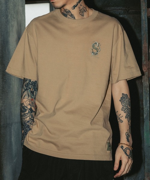 Subciety(サブサエティ)の「Nouveau TEE(Tシャツ/カットソー・メンズ・サンドベージュ/ホワイト/ブラック・SMALL/MEDIUM/LARGE/X-LARGE/XX-LARGE)」の8枚目の写真