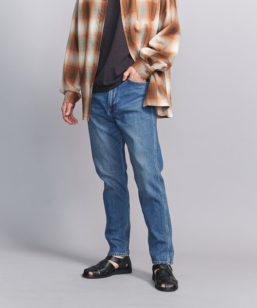 BEAUTY&YOUTH UNITED ARROWS（ビューティーアンドユースユナイテッドアローズ）の「L∞Plus 5ポケット シェービング デニムパンツ（デニムパンツ・メンズ・ブラック/コバルトブルー・32inch/30inch/34inch/28inch）」の3枚目の写真