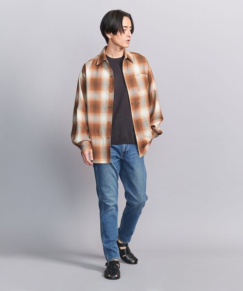 BEAUTY&YOUTH UNITED ARROWS（ビューティーアンドユースユナイテッドアローズ）の「L∞Plus 5ポケット シェービング デニムパンツ（デニムパンツ・メンズ・ブラック/コバルトブルー・32inch/30inch/34inch/28inch）」の4枚目の写真