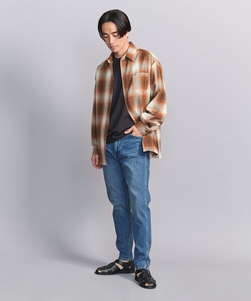 BEAUTY&YOUTH UNITED ARROWS（ビューティーアンドユースユナイテッドアローズ）の「L∞Plus 5ポケット シェービング デニムパンツ（デニムパンツ・メンズ・ブラック/コバルトブルー・32inch/30inch/34inch/28inch）」の5枚目の写真