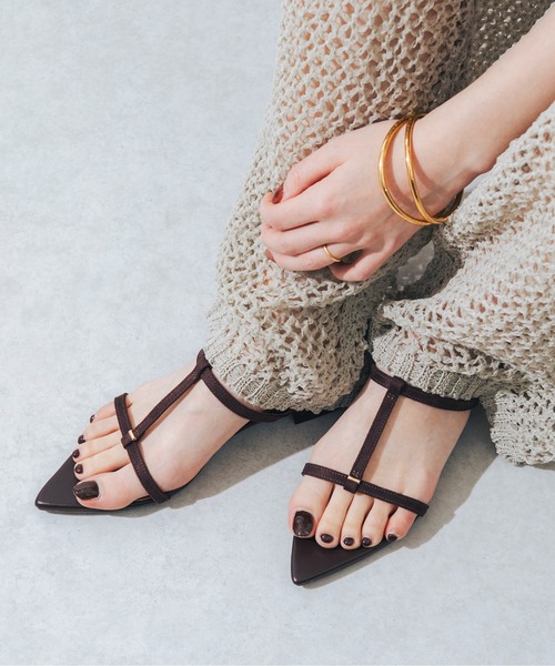 EVOL(イーボル)の「【軽量・柔らかい】Tストラップミュールサンダル IY5729(サンダル・レディース・ボルドー/シルバー/ブラック/アイボリー/ブルー/ブラウン・XS/S/M/L/LL)」の1枚目の写真