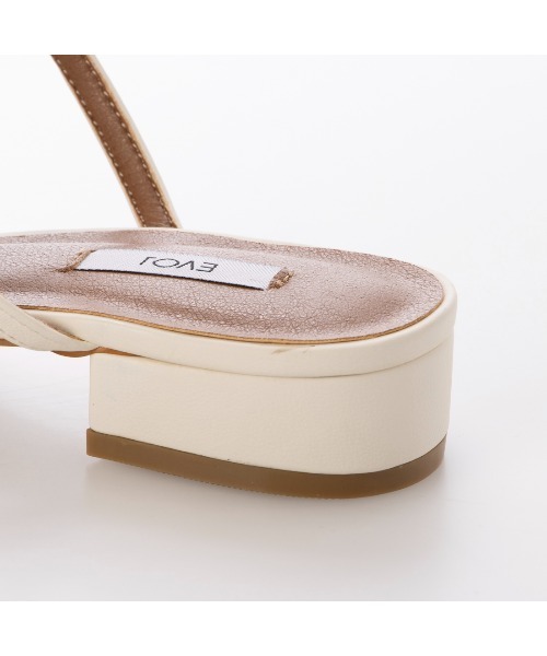 EVOL（イーボル）の「【軽量・柔らかい】Tストラップミュールサンダル IY5729（サンダル・レディース・ボルドー/シルバー/ブラック/アイボリー・XS/S/M/L/LL）」の19枚目の写真