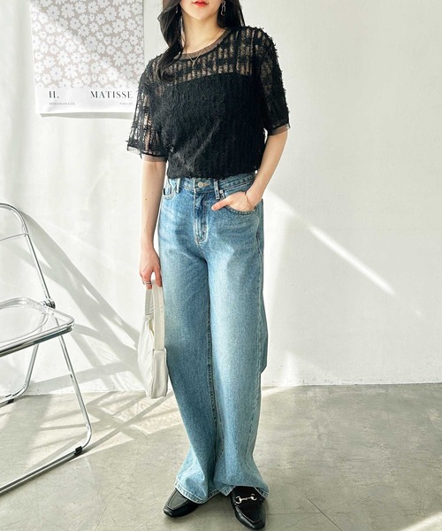 GeeRA（ジーラ）の「夏コーデに活躍！フェザーチュールシアーＴシャツ（Tシャツ/カットソー・レディース・オフホワイト/ブラック・LARGE/X-LARGE/MEDIUM）」の3枚目の写真