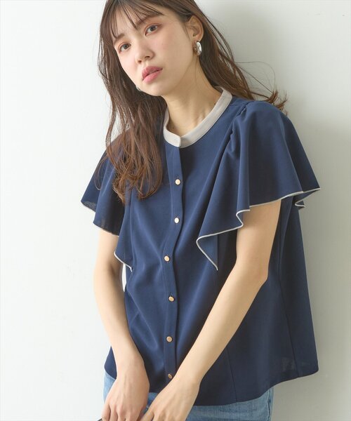 natural couture(ナチュラルクチュール)の「メタル釦フリル袖ブラウス(シャツ/ブラウス・レディース・ネイビー/サックスブルー/チャコールグレー/グレー/オフホワイト・FREE)」の12枚目の写真