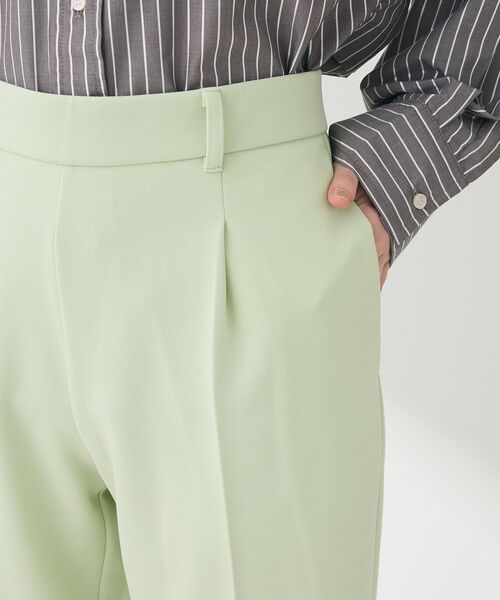 Green　Parks（グリーンパークス）の「きれいシルエットパンツ(テーパード)（スラックス・レディース・ホワイト系その他2/ブルー/ミント/ダークネイビー・M/L/S）」の9枚目の写真
