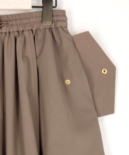 NICOLE white（ニコルホワイト）の「バルーンスカート（スカート・レディース・モカ/ブラック/オフホワイト・FREE）」の22枚目の写真