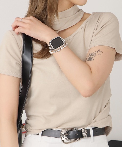 ROOPTOKYO(ループトウキョウ)の「Open-cut cropped gather tops/オープンカット クロップド ギャザートップス 秋物 秋服 2026年秋冬(Tシャツ/カットソー・レディース・ネイビー/ブラック/グレー/ホワイト/ブラウン/ピンク/ベージュ・FREE)」の5枚目の写真