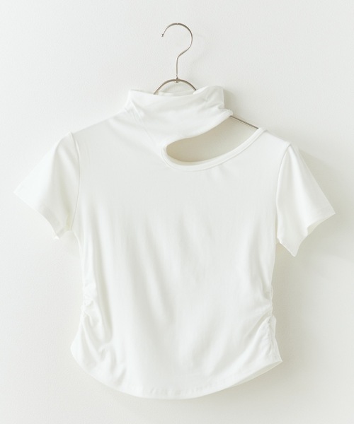ROOPTOKYO(ループトウキョウ)の「Open-cut cropped gather tops/オープンカット クロップド ギャザートップス 秋物 秋服 2026年秋冬(Tシャツ/カットソー・レディース・ネイビー/ブラック/グレー/ホワイト/ブラウン/ピンク/ベージュ・FREE)」の12枚目の写真