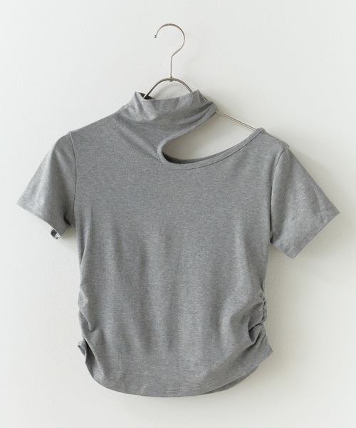ROOPTOKYO(ループトウキョウ)の「Open-cut cropped gather tops/オープンカット クロップド ギャザートップス 秋物 秋服 2026年秋冬(Tシャツ/カットソー・レディース・ネイビー/ブラック/グレー/ホワイト/ブラウン/ピンク/ベージュ・FREE)」の14枚目の写真