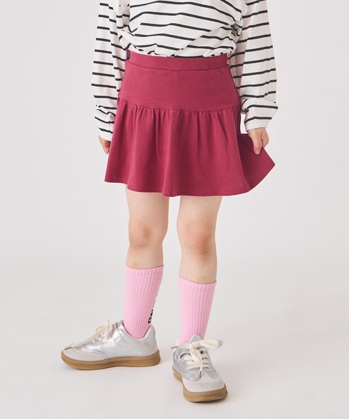 ever closet（エバークローゼット）の「1分丈無地スカッツ（スカート・キッズ・グリーン系その他4/ブラウン系その他3/ダークネイビー/レッド系その他/グリーン/ブラック/イエロー系その他/ブルー系その他4/サックスブルー/チャコール/ラベンダー/オレンジ・90cm/100cm/110cm/120cm/130cm/140cm）」の11枚目の写真