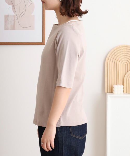 atONE(アットワン)の「ボートネックカットソー(Tシャツ/カットソー・レディース・カーキ/ブラック/グレイッシュベージュ/オフホワイト・L/M/LL)」の22枚目の写真