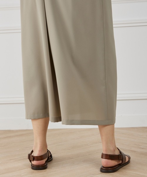 INED（イネド）の「【WEB限定】ノースリーブシャツドレス（ワンピース・レディース・ブラック/サンドグレー/モカ・9号/7号）」の13枚目の写真