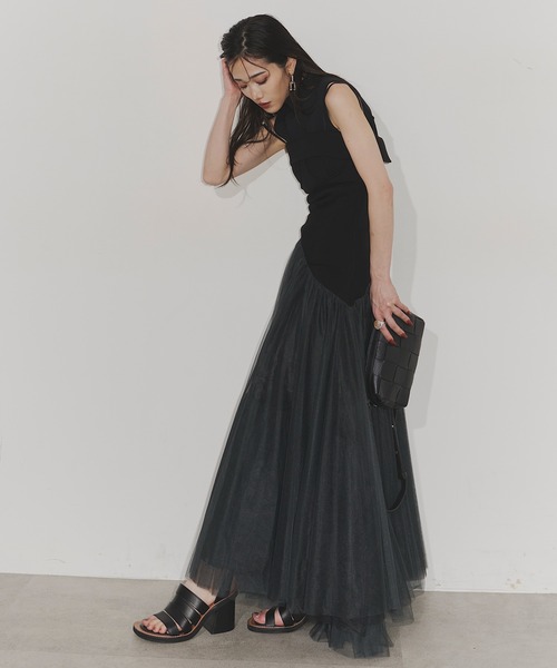 Chris TROIS.(クリストロワ)の「Classical tulle dress(ワンピース・レディース・ベージュ/ブラック・FREE)」の6枚目の写真