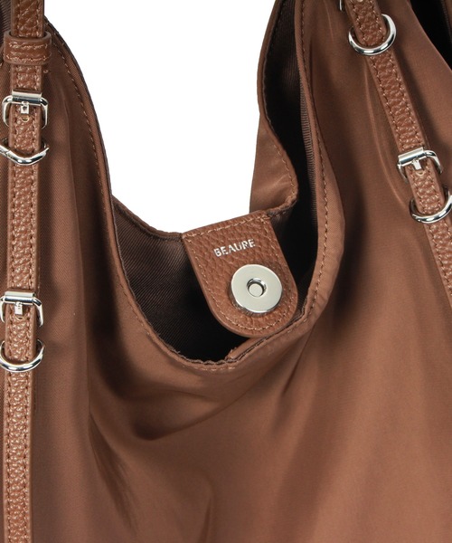 Beau're(ヴュレ)の「BEAURE ヴュレ ベルト ハンドル Big トート Bag(トートバッグ・レディース・ブラウン/ブラック/カーキ・FREE)」の14枚目の写真